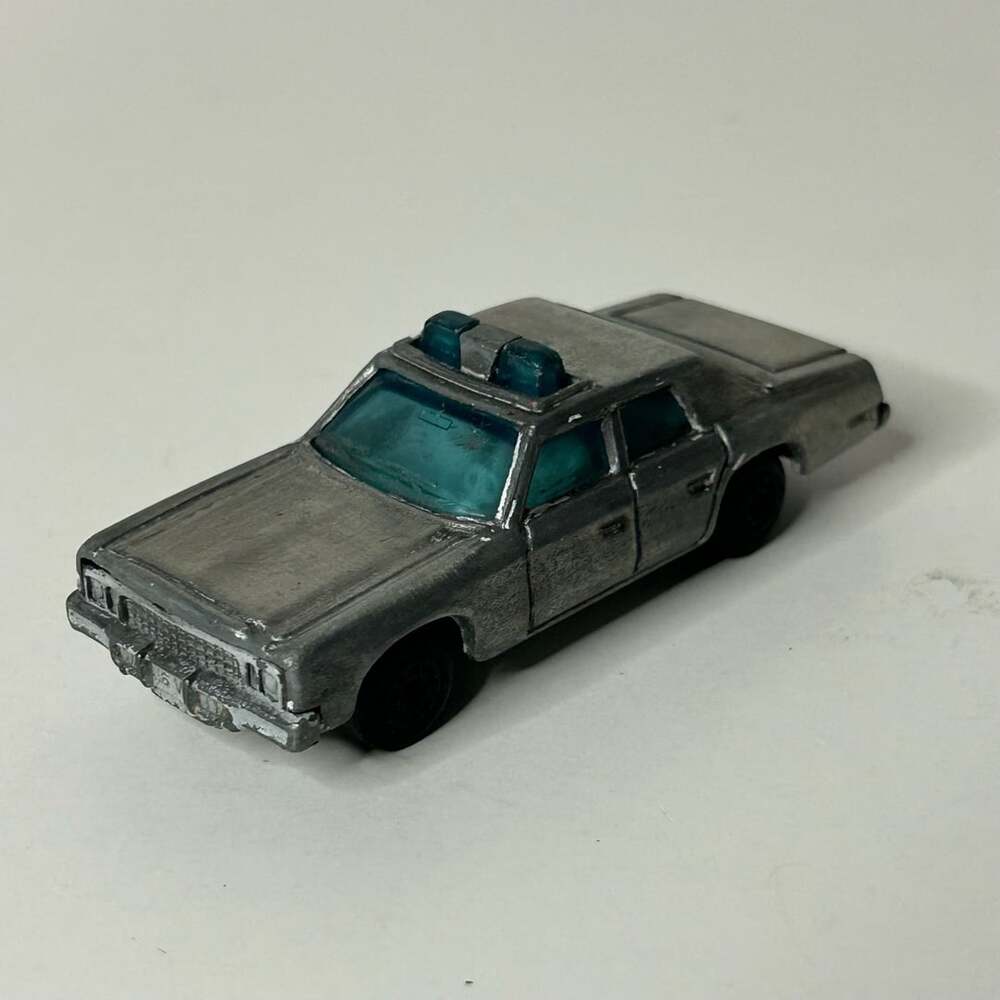 Matchbox Plymouth Gran Fury Police Car Silver Die-Cast Vintage 1979